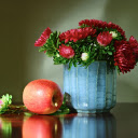 Vase of flowers and apple  screen for extension Chrome web store in OffiDocs Chromium