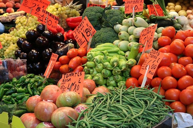 Free graphic vegetables market hall palma to be edited by GIMP free image editor by OffiDocs