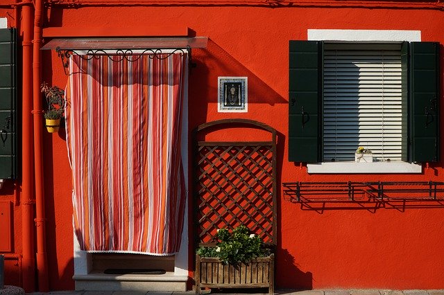 Free picture Venice Burano Red -  to be edited by GIMP free image editor by OffiDocs