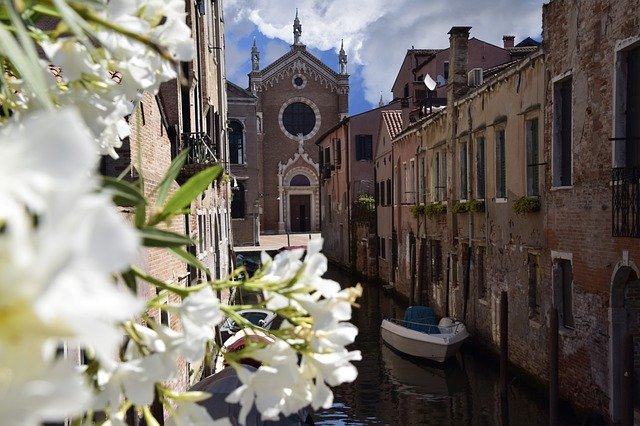 Gratis download Venice Church Italy - gratis foto of afbeelding om te bewerken met GIMP online afbeeldingseditor