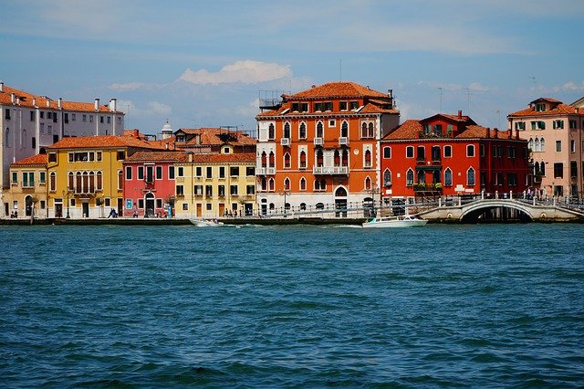 ดาวน์โหลดฟรี Venice Guidecca Italy - ภาพถ่ายหรือภาพฟรีที่จะแก้ไขด้วยโปรแกรมแก้ไขรูปภาพออนไลน์ GIMP