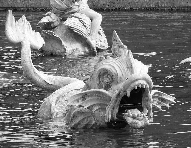 Free download Versailles Garden Fountain -  free photo or picture to be edited with GIMP online image editor