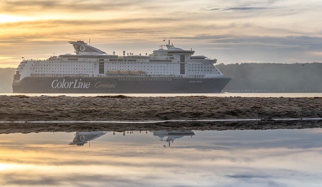 Free download vessel ship travel tourism free picture to be edited with GIMP free online image editor