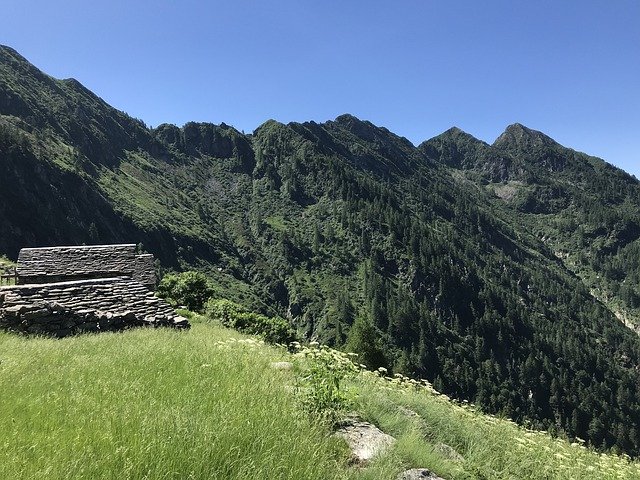 ดาวน์โหลดฟรี Via Alta Vallemaggia Alpe Cuasca - ภาพถ่ายหรือรูปภาพฟรีที่จะแก้ไขด้วยโปรแกรมแก้ไขรูปภาพออนไลน์ GIMP