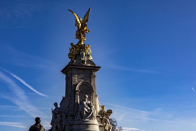 Free download victoria memorial statue free picture to be edited with GIMP free online image editor
