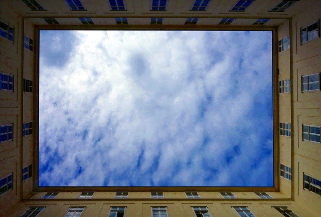 ดาวน์โหลดฟรี Vienna Austria Backyard - ภาพถ่ายหรือรูปภาพที่จะแก้ไขด้วยโปรแกรมแก้ไขรูปภาพออนไลน์ GIMP ได้ฟรี