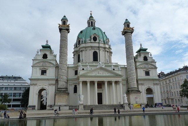 Download grátis Vienna Karlskirche Austria - foto ou imagem grátis para ser editada com o editor de imagens online GIMP