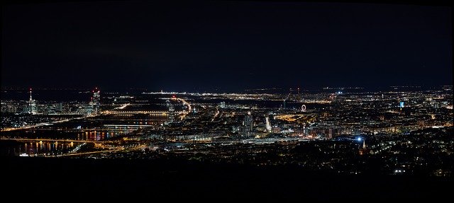 Descarga gratuita Vienna Panorama Night: foto o imagen gratuita para editar con el editor de imágenes en línea GIMP