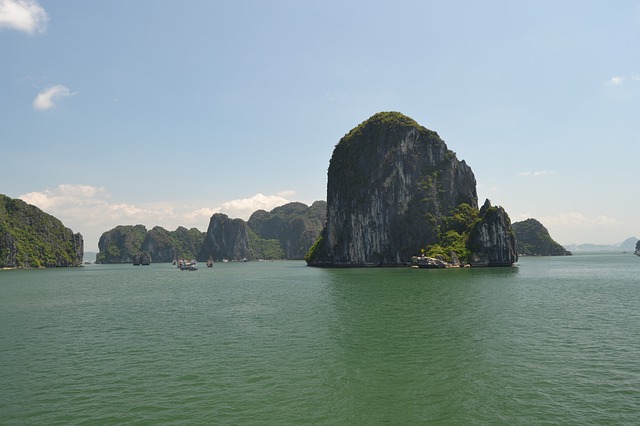 Free download vietnam ha long bay sea asia free picture to be edited with GIMP free online image editor