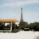 View of the Eiffel Tower from a Park  screen for extension Chrome web store in OffiDocs Chromium