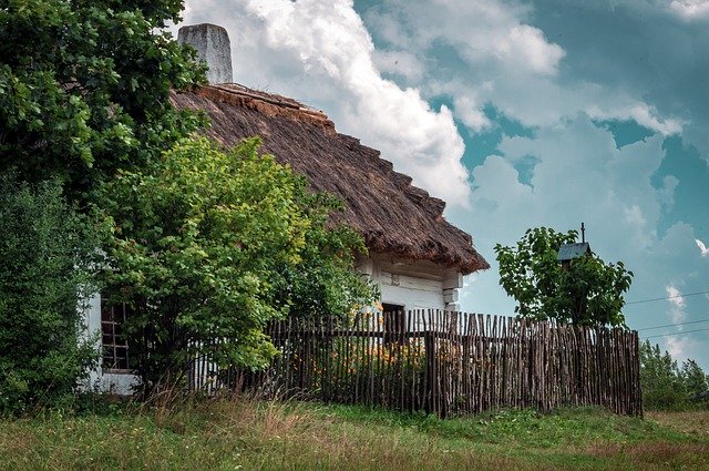 دانلود رایگان Village House Cottage - عکس یا تصویر رایگان قابل ویرایش با ویرایشگر تصویر آنلاین GIMP