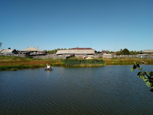 Téléchargement gratuit Village Lake Swamp - photo ou image gratuite à modifier avec l'éditeur d'images en ligne GIMP