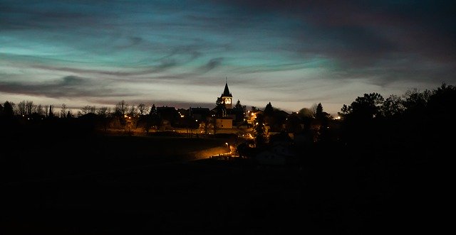 Village Nocturne Evening 무료 다운로드 - 무료 무료 사진 또는 GIMP 온라인 이미지 편집기로 편집할 수 있는 사진