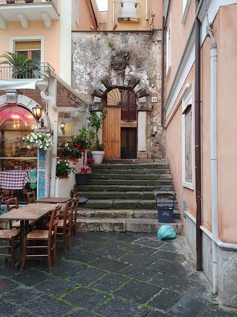 ດາວໂຫລດ Village Passage Sicily ຟຣີ - ຮູບພາບຫຼືຮູບພາບທີ່ບໍ່ເສຍຄ່າເພື່ອແກ້ໄຂດ້ວຍບັນນາທິການຮູບພາບອອນໄລນ໌ GIMP