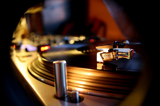 Free download vinyl music record turntable sound free picture to be edited with GIMP free online image editor
