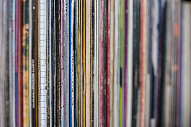 Free download Vinyl Music Vintage -  free photo or picture to be edited with GIMP online image editor