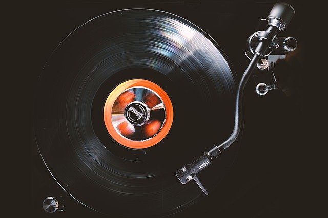 Téléchargement gratuit de plaque de vinyle disque vinyle image gratuite à éditer avec l'éditeur d'images en ligne gratuit GIMP
