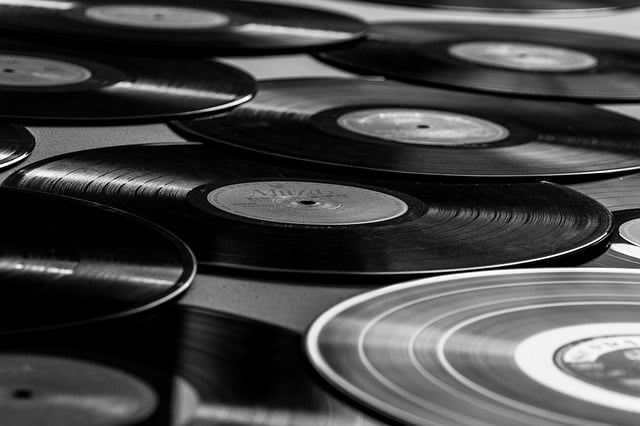 Free download vinyl records music sound carrier free picture to be edited with GIMP free online image editor