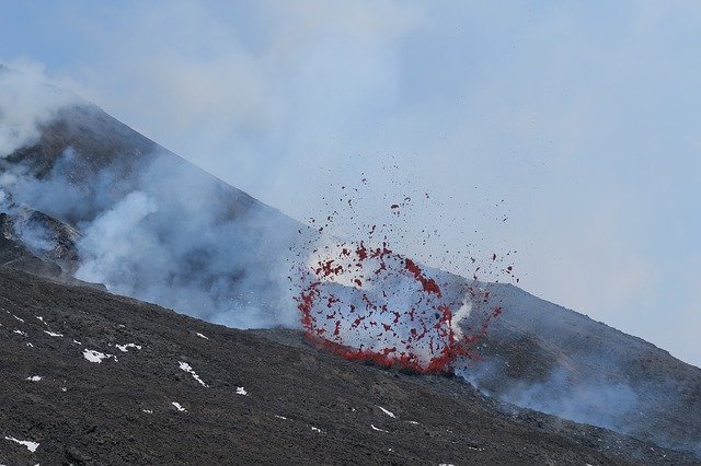 تنزيل Volcano Sicily Rash - صورة مجانية أو صورة مجانية ليتم تحريرها باستخدام محرر الصور عبر الإنترنت GIMP