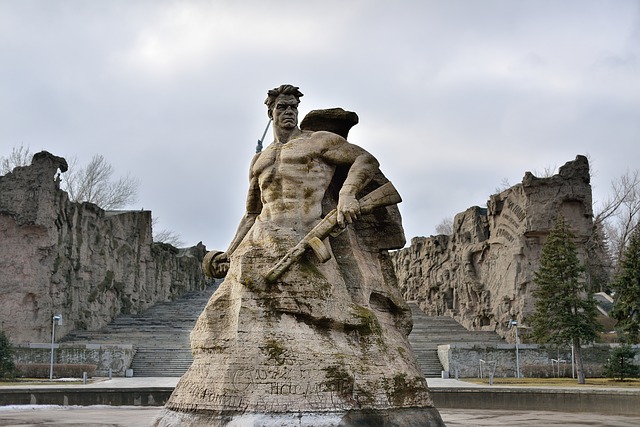Free download volgograd stalingrad monument free picture to be edited with GIMP free online image editor