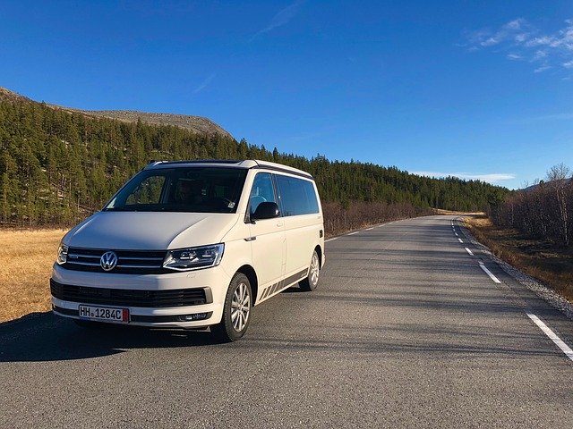 Безкоштовно завантажте автомобіль Volkswagen Bulli — безкоштовну фотографію або зображення для редагування за допомогою онлайн-редактора зображень GIMP