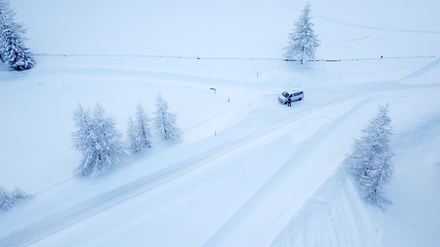 Free download vw bus schnee winter free picture to be edited with GIMP free online image editor