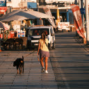 Walking around with your dog  screen for extension Chrome web store in OffiDocs Chromium