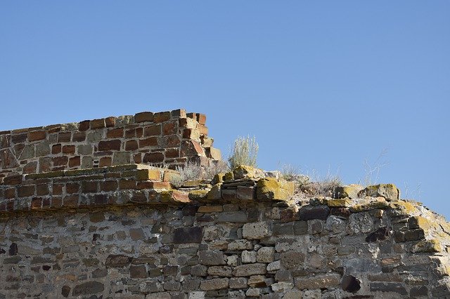 Bezpłatne pobieranie Wall Old Fortress - bezpłatne zdjęcie lub obraz do edycji za pomocą internetowego edytora obrazów GIMP