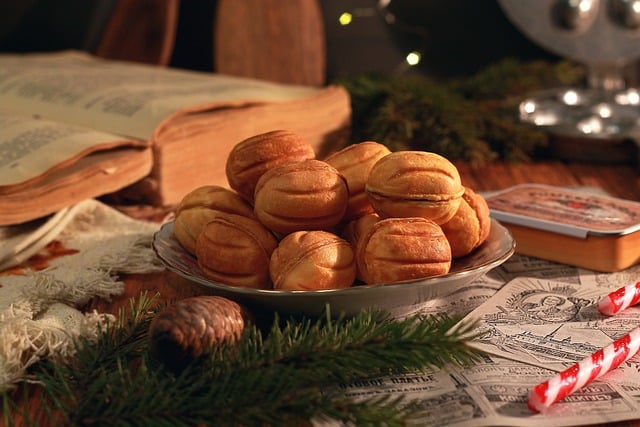 Free download walnut cookies retro christmas free picture to be edited with GIMP free online image editor