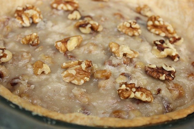 Free picture Walnut Pie -  to be edited by GIMP free image editor by OffiDocs