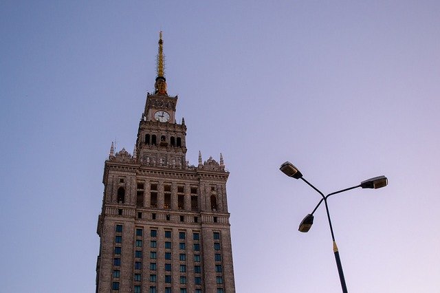 Unduh gratis Warsaw Poland High Rise Building - foto atau gambar gratis untuk diedit dengan editor gambar online GIMP