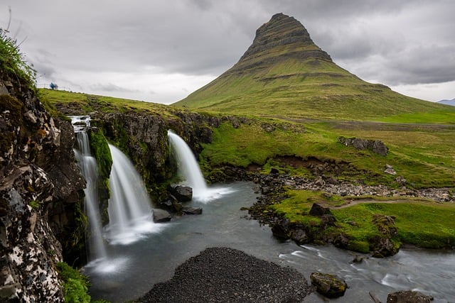 Free download waterfall iceland mountain water free picture to be edited with GIMP free online image editor