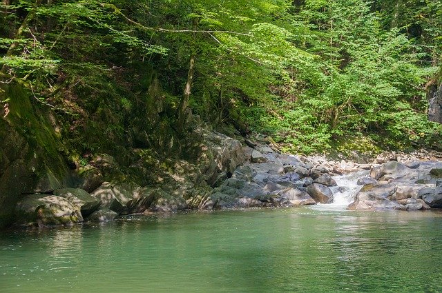 ดาวน์โหลดเทมเพลตรูปภาพฟรี Waterfall Water Nature เพื่อแก้ไขด้วยโปรแกรมแก้ไขรูปภาพออนไลน์ GIMP