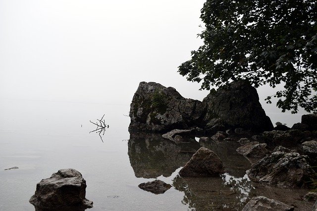 Безкоштовно завантажте Water Fog Lake - безкоштовне фото або зображення для редагування в онлайн-редакторі зображень GIMP