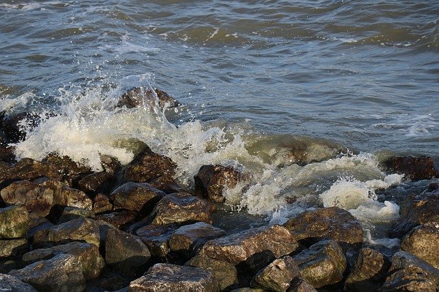 Kostenloser Download Water Nature Wogen - kostenloses Foto oder Bild zur Bearbeitung mit GIMP Online-Bildbearbeitung