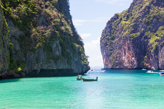 Unduh gratis gambar perjalanan air alam tropis gratis untuk diedit dengan editor gambar online gratis GIMP