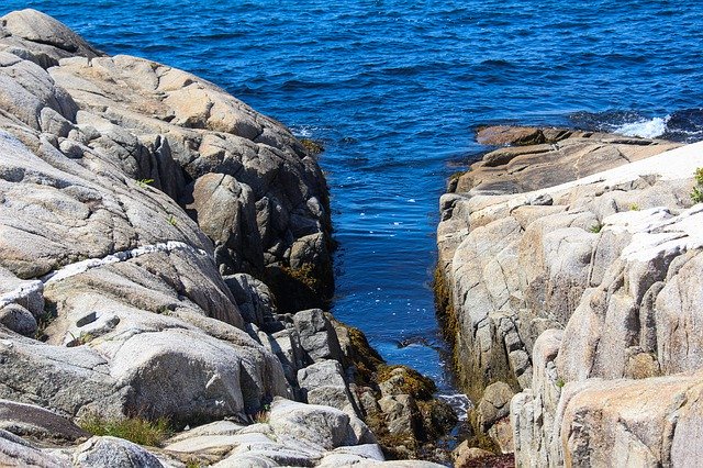 Бесплатно скачать Water Rocks Coastal - бесплатную фотографию или картинку для редактирования с помощью онлайн-редактора изображений GIMP