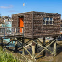 Waterside Cabin  screen for extension Chrome web store in OffiDocs Chromium