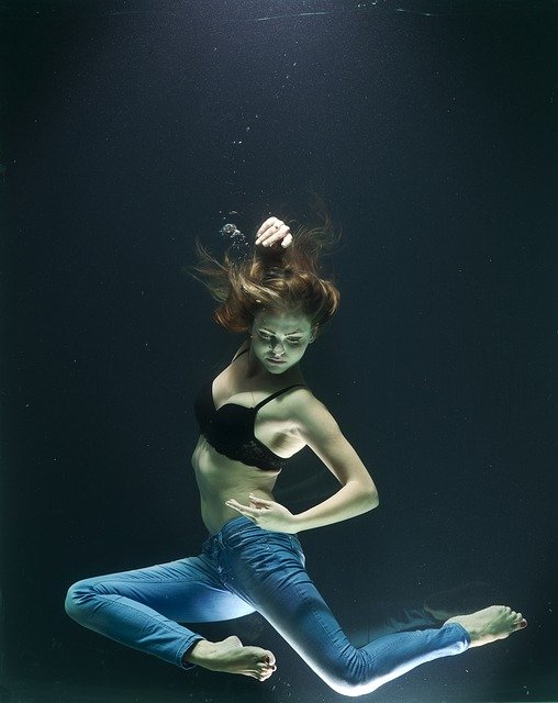 Free download water woman drowning underwater free picture to be edited with GIMP free online image editor