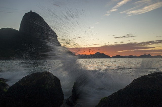 Tải xuống miễn phí Wave Red Beach Sunrise Rio De - ảnh hoặc ảnh miễn phí được chỉnh sửa bằng trình chỉnh sửa ảnh trực tuyến GIMP