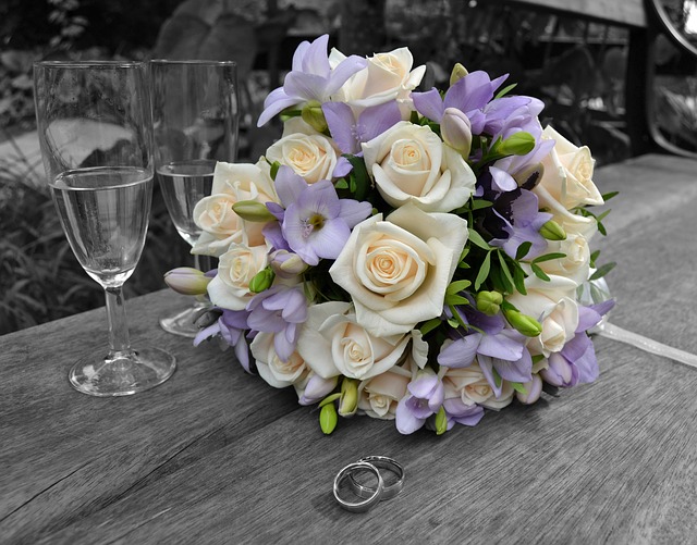 Bezpłatne pobieranie Wedding Ring Romantic darmowy szablon zdjęć do edycji za pomocą internetowego edytora obrazów GIMP