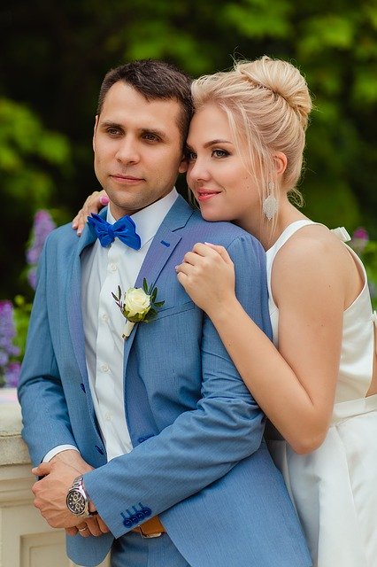 免费下载婚礼微笑新婚夫妇的爱 - 使用 GIMP 在线图像编辑器编辑的免费照片或图片