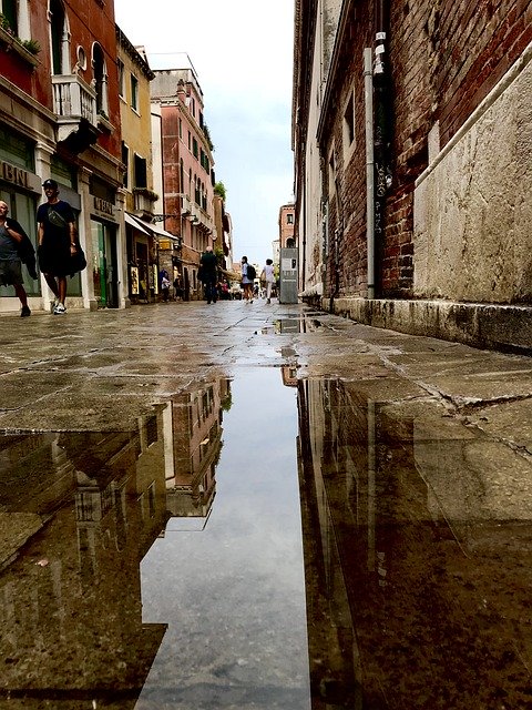 Free download Wet Alley Italy -  free photo or picture to be edited with GIMP online image editor