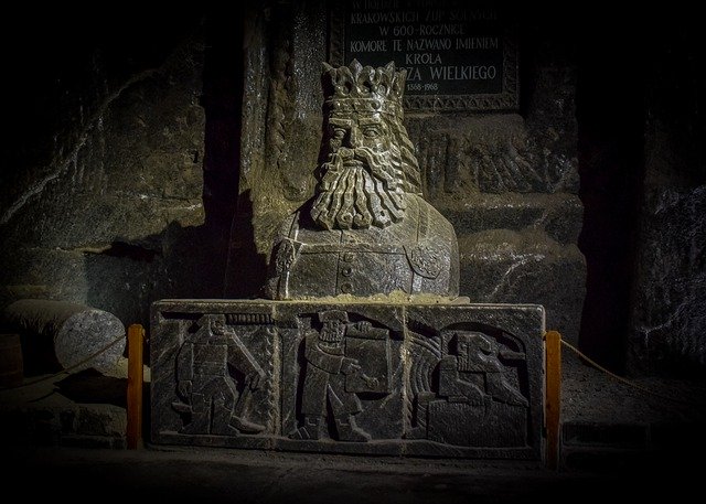Muat turun percuma Wieliczka Salt Mine Underground - foto atau gambar percuma untuk diedit dengan editor imej dalam talian GIMP