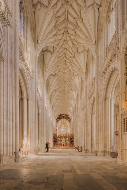 Téléchargement gratuit du modèle photo gratuit de la cathédrale de Winchester à éditer avec l'éditeur d'images en ligne GIMP