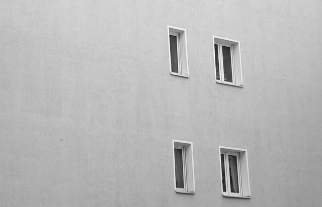 Безкоштовно завантажте Window Tristesse Black And White – безкоштовну фотографію чи зображення для редагування за допомогою онлайн-редактора зображень GIMP