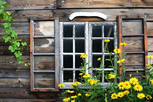 הורדה חינם Window Wood Architecture - תמונה או תמונה בחינם לעריכה עם עורך התמונות המקוון GIMP