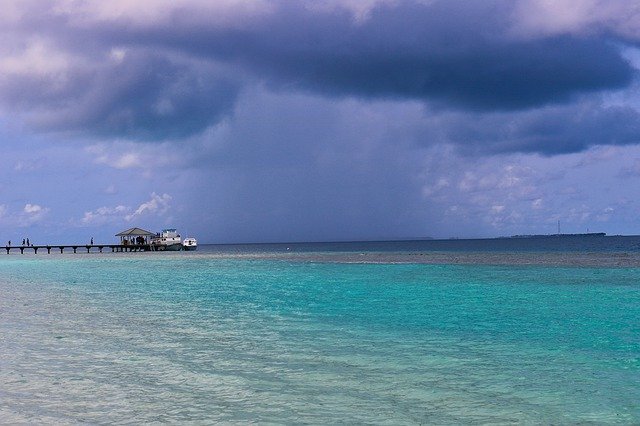 Kostenloser Download Windy Pier Island - kostenloses Foto oder Bild zur Bearbeitung mit GIMP Online-Bildbearbeitung