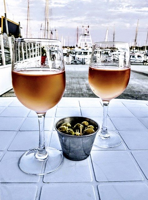 ດາວ​ໂຫຼດ​ຟຣີ Wine Glass Red - ຮູບ​ພາບ​ຟຣີ​ຫຼື​ຮູບ​ພາບ​ທີ່​ຈະ​ໄດ້​ຮັບ​ການ​ແກ້​ໄຂ​ກັບ GIMP ອອນ​ໄລ​ນ​໌​ບັນ​ນາ​ທິ​ການ​ຮູບ​ພາບ​