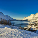 winter and ice mountains  screen for extension Chrome web store in OffiDocs Chromium